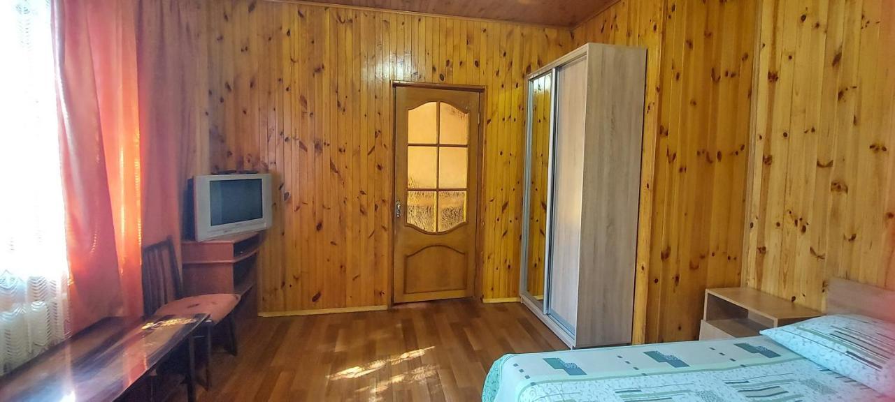 Holiday Home At Fedkovycha St. Київ Екстер'єр фото